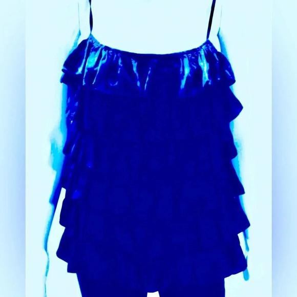 NWOT revolve royal blue silk ruffle top size large tiered pleated elegant - Picture 1 of 4